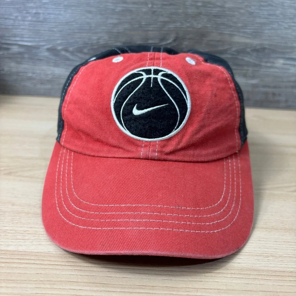 Vintage Nike Hat Cap Strap Back‎ Kids Red Black Basketball Adjustable Boys